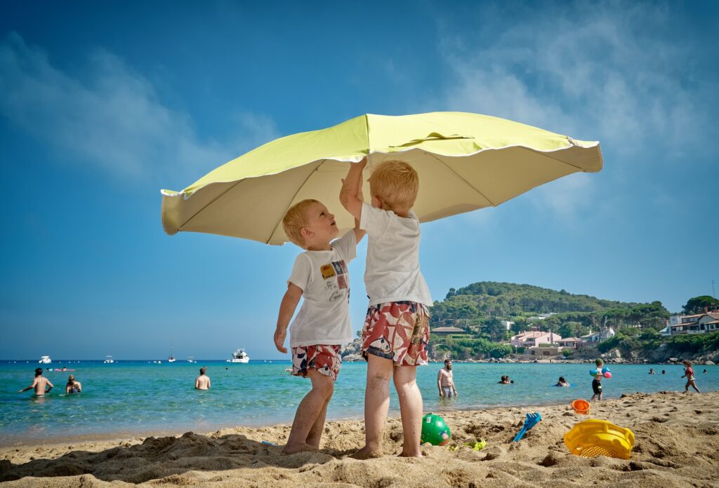 Best travel destinations for families with young children